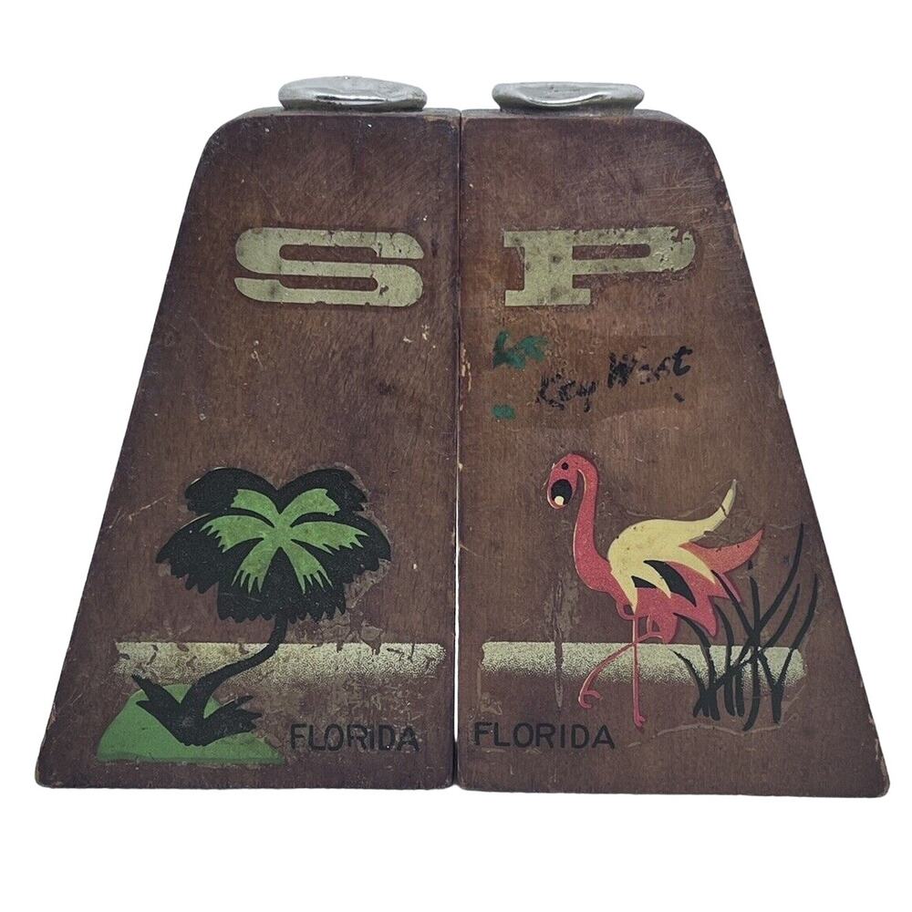 1950’s Kenmar Japan Palm Tree Flamingo Wooden Shaker Set - Florida Souvenir